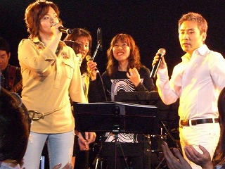 live4