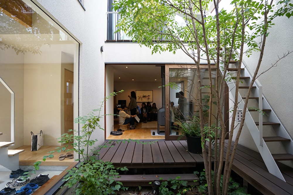 木立ちの家見学2.jpg
