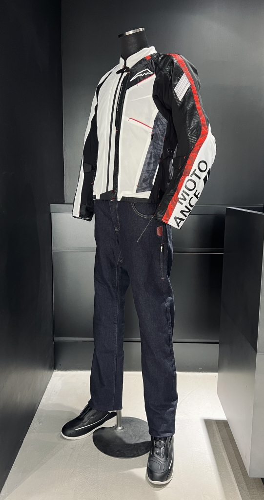 新作入荷】K-1366 エクスパンドコーデュラデニム：KUSHITANI 西宮店