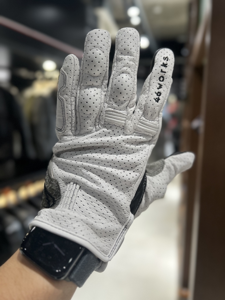 新作入荷】K-5390MW 46worksレザーメッシュグローブ：KUSHITANI 西宮店