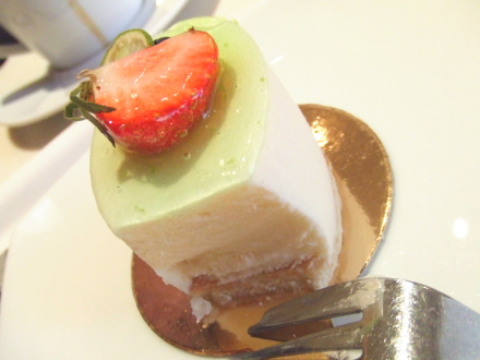 ファッツェル カフェ