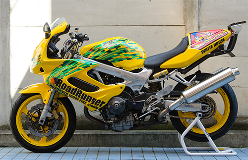 VTR1000F RoadRunner号