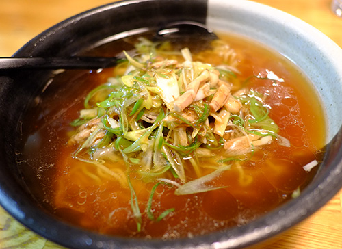 帯広“傳龍軒”の醤油ラーメン