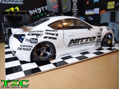 Round.73 【SOLD】D-like製 FT 86 concept ソリッドホワイト | FRIGUS