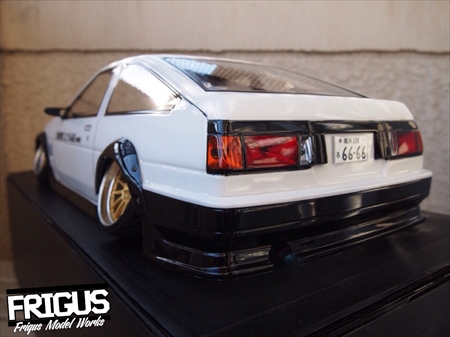 Round.105 ヨコモ製AE86レビン ツートンカラー オーダー