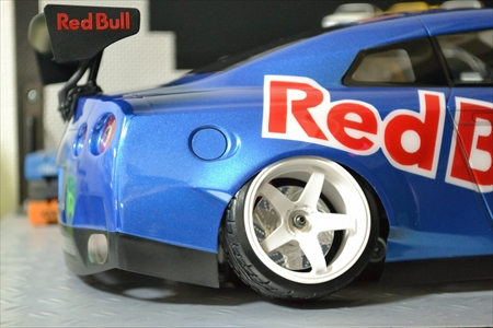 Round.235 Red Bull 仕様 ヨコモ ドリフトカー用 GReddy R35 RX SPEC-D
