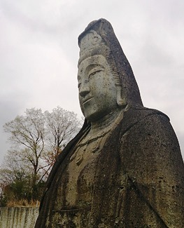 大谷 平和観音.jpg