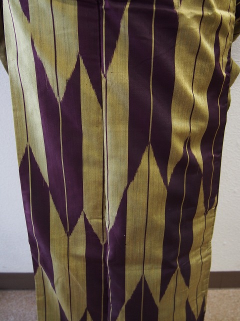 青色 鷹と松の刺繍 着物 ku30-174.jpg