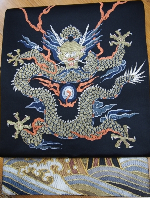 龍の文様の帯 | 時代布池田ブログ 