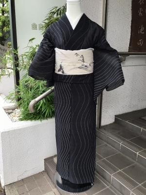 よろけ縞の夏大島紬 | 時代布池田ブログ