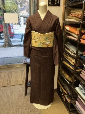 紬に型染め帯の桜の時期のコーディネート | 時代布池田ブログ