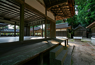 油日神社2