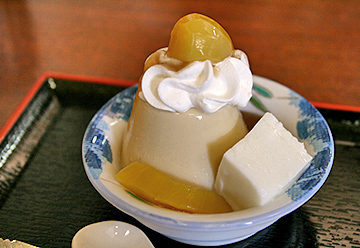 手作りランチの店「樹里」の栗プリン