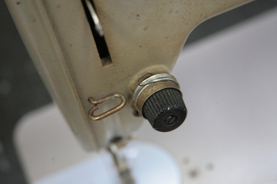 special3 ・取り置き中【早く引き取れる方優先】動作確認済 職業用ミシン TA2-B622 - ミシン