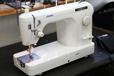 JUKI 工業用ミシン　SPUR 98H 20140606_885397.jpg