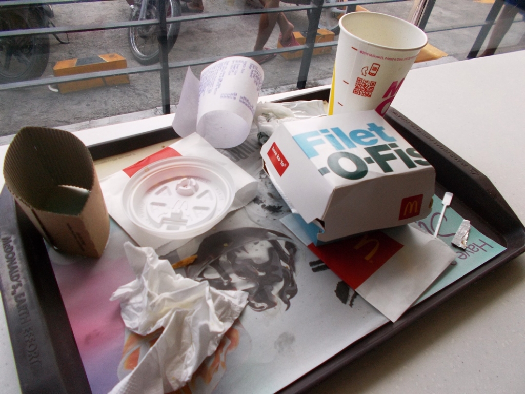 マクドナルド 廃棄