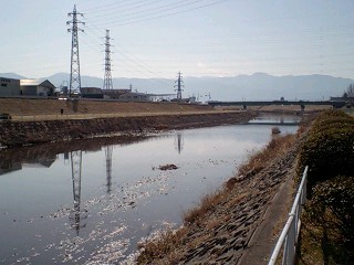 甲府の荒川