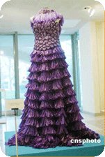 condom_wedding_gown