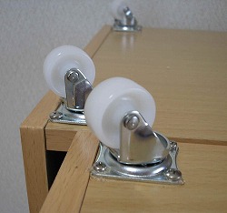 動きます