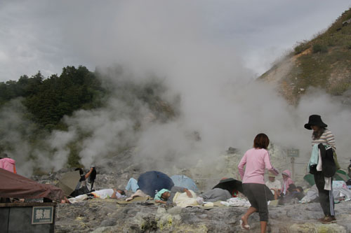 玉川温泉・本物の岩盤浴