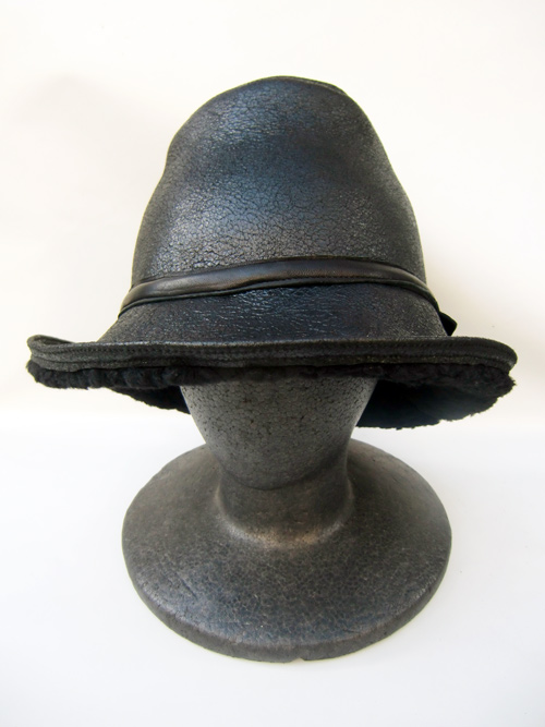 【Tomomi 】THE9SHOP KANKAN HAT 黒 Tomomi 】THE9SHOP KANKAN HAT 黒 KIJIMA TAKAYUKI COLLABORATION