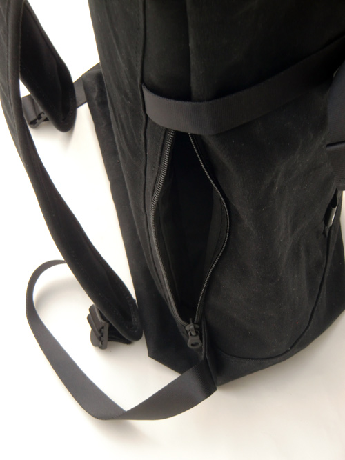 ■ACT_DICOVER BAG BLACK■
