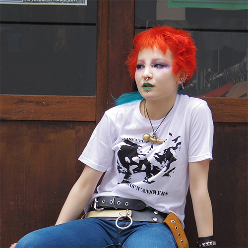 更新0721□QUESTIONS AND ANSWERS_SKINS 'n' PUNKS T SHIRT□最終告知