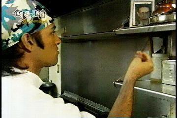 仕事を始める前のお祈りの様子