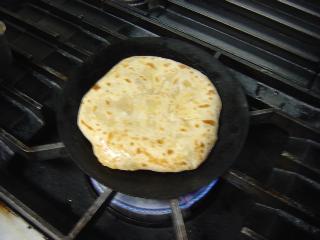 パラタを焼く
