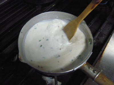 牛乳全部入れます