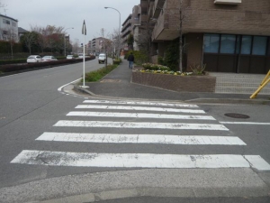 東山田駅からラニまで
