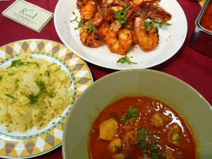 チキンカレー・ピラフ・エビ
