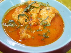 骨付きチキンカレー