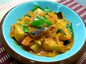 じゃがいもとナスのドライカレー
