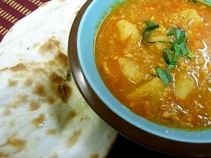ナン&キーマカレー