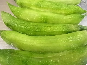 皮をむく