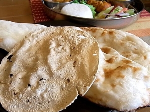ナン&パパド
