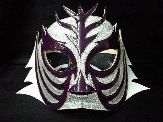値下げ！スーパータイガー(初代)サイン入り試合用マスク 銀ラメ スーパータイガー(初代)サイン入り試合用マスク 銀ラメ 初代スーパー