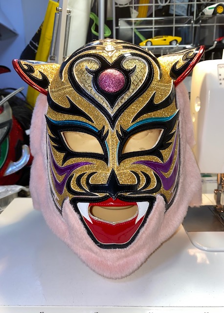 ＹＮ製 タイガークイーンの牙付きデビュー戦タイプ　タイガーマスク タイガー・クイーン デビュー戦マスク ～ご紹介～ | プロレス・マスク