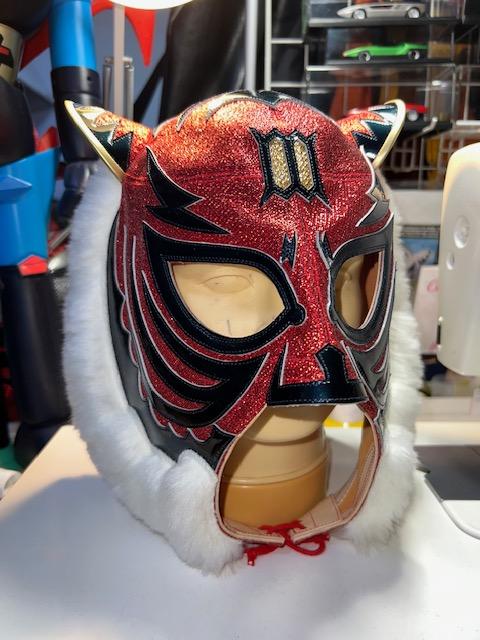 初代タイガーマスク 赤ラメ Ⅲマーク | プロレス・マスク・ワールド/TIGER ARTS/MASK BANKブログ