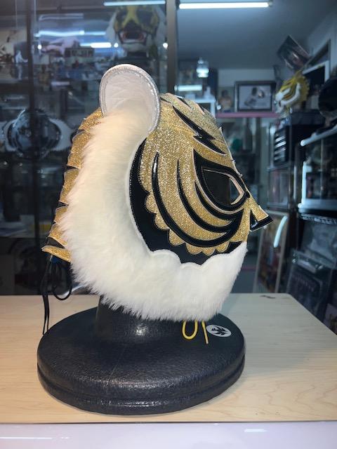 farst tiger製)初代タイガーマスクのプロレスマスク ブルメタⅢマーク 初代タイガーマスク Ⅲマーク '83.8.4 モデル〔オーナーズマスク