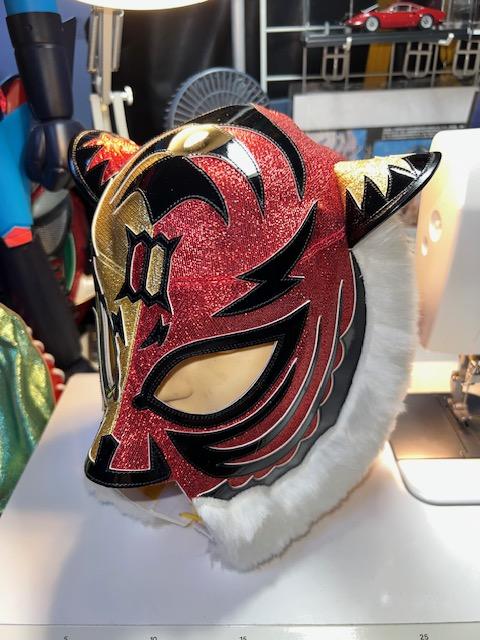 初代タイガーマスク Ⅲマーク 赤×金ハーフ MGE〔オーナーズマスク