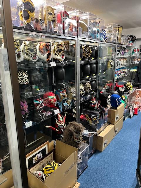 マスク作りと店舗・ミュージアム作り | プロレス・マスク・ワールド