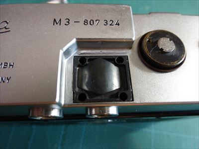m306