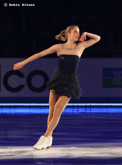 Carolina KOSTNER カロリーナ・コストナー © Robin Ritoss