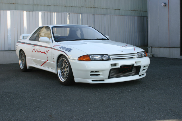 IG3017 Nissan Skyline GT-R Mine's (R32) White – ignition model