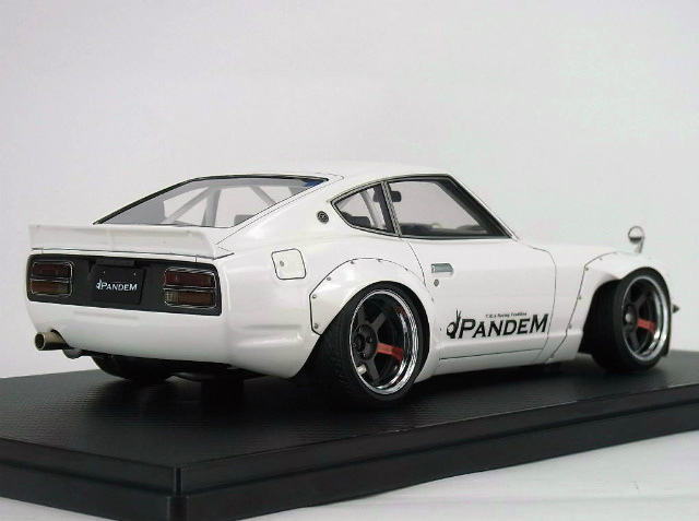 Amazon.co.jp: 激レア!イグニッションモデル 1/18 PANDEM S30 Z