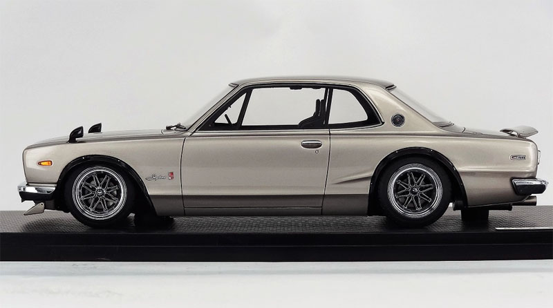1/18スケール ハコスカ2ドア 3種カラーサンプル！ | ignition model