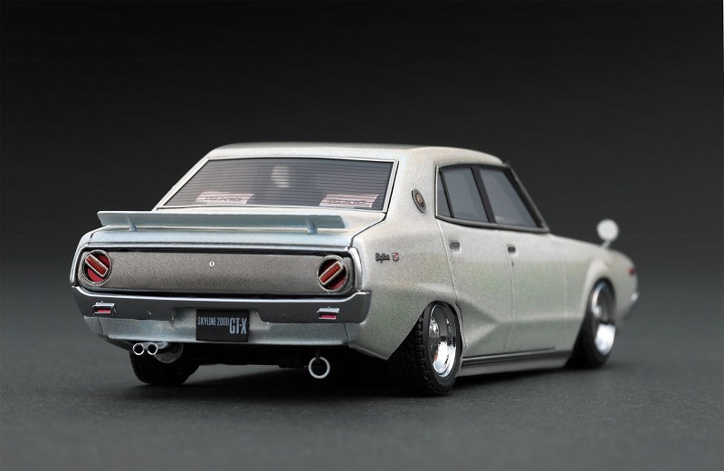 オンラインショップ限定「1/43 ヨンメリ ホワイト＆ブラック」×2種 ご 