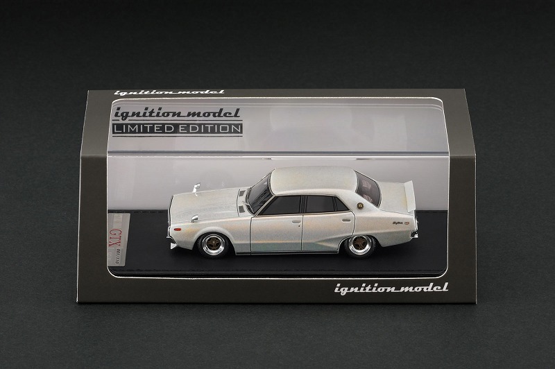 オンラインショップ限定「1/43 ヨンメリ ホワイト＆ブラック」×2種 ご 